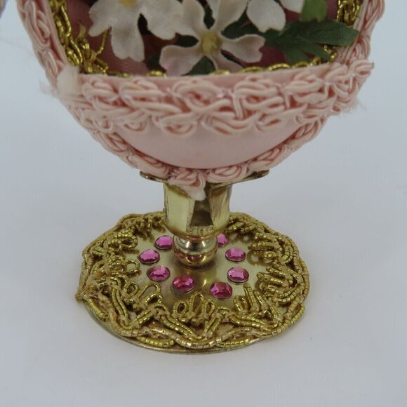 Vintage Handmade Embellished Real Egg Pink Painted Faux Flowers Pedestal Stand - Picture 6 of 16